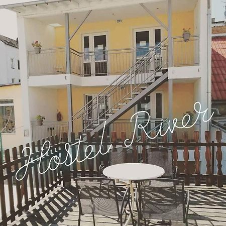 بلزن Hostel River المظهر الخارجي الصورة